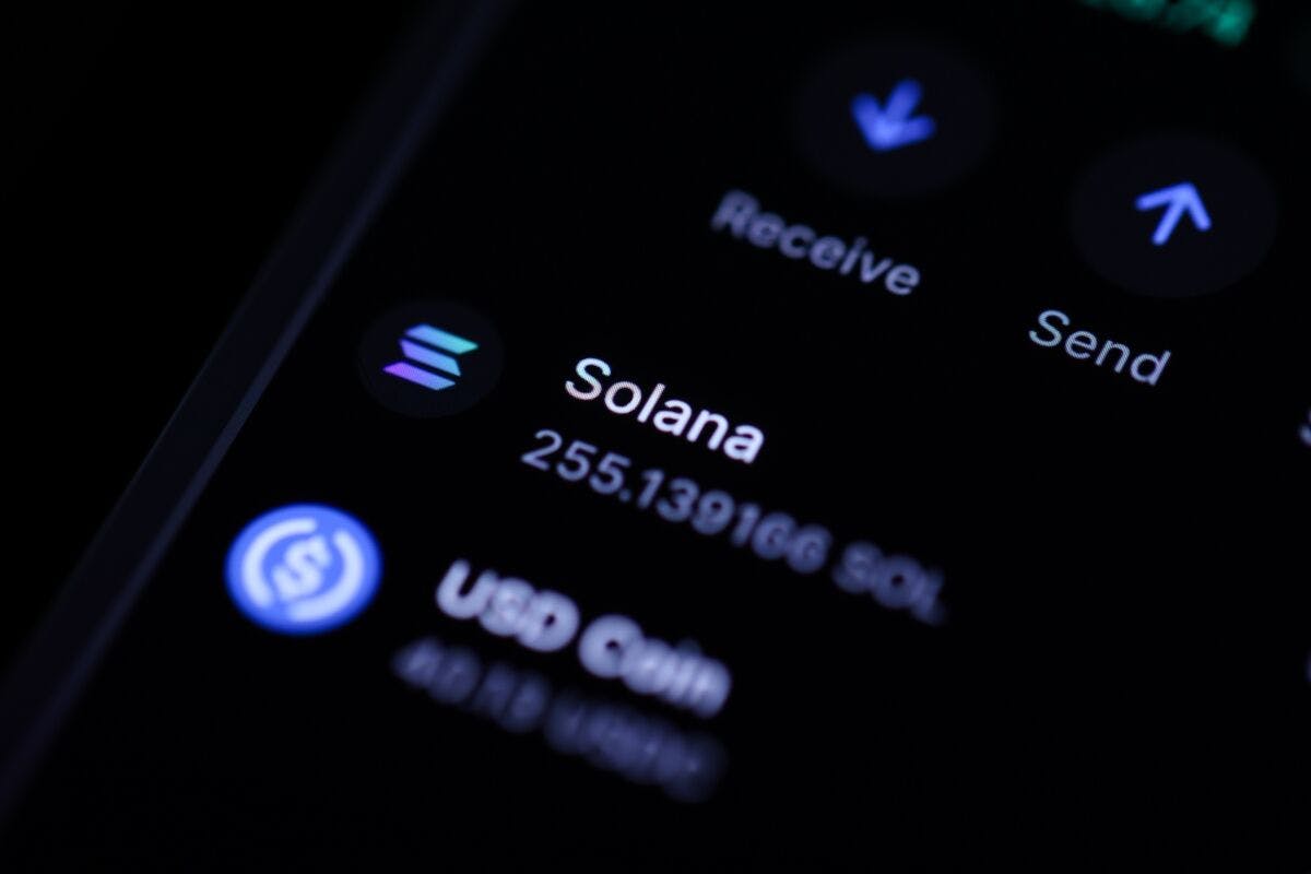 FTX Shifts to Auction Format for Locked Solana Tokens Amid High Demand
