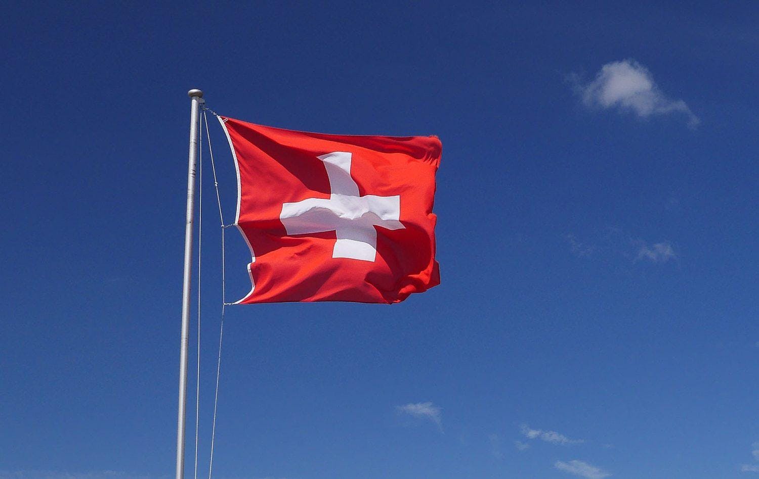 Swiss Bitcoin Advocates, Led by Yves Bennaïm, Seek 100K Signatures for BTC Reserve Amendment